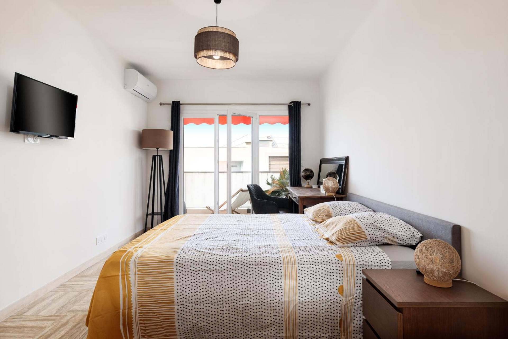Spacieux Appartement De 114 M2 A 5 Min Des Plages - Proximite Tous Commerces Et Transports Antibes Ngoại thất bức ảnh
